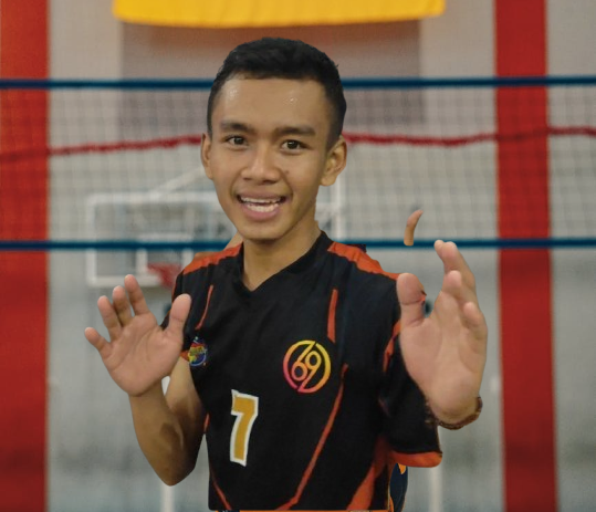 Ariandi, Santri Qori’ yang Bersinar di Lapangan Voli